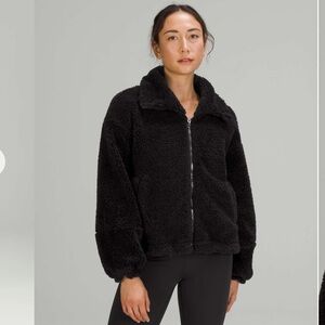 Lululemon Cinchable Fleece Zip-Up in Black.
